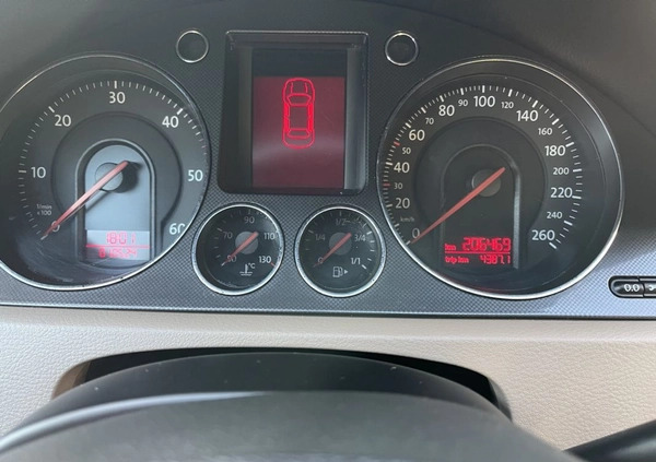 Volkswagen Passat cena 17499 przebieg: 206469, rok produkcji 2007 z Rumia małe 106